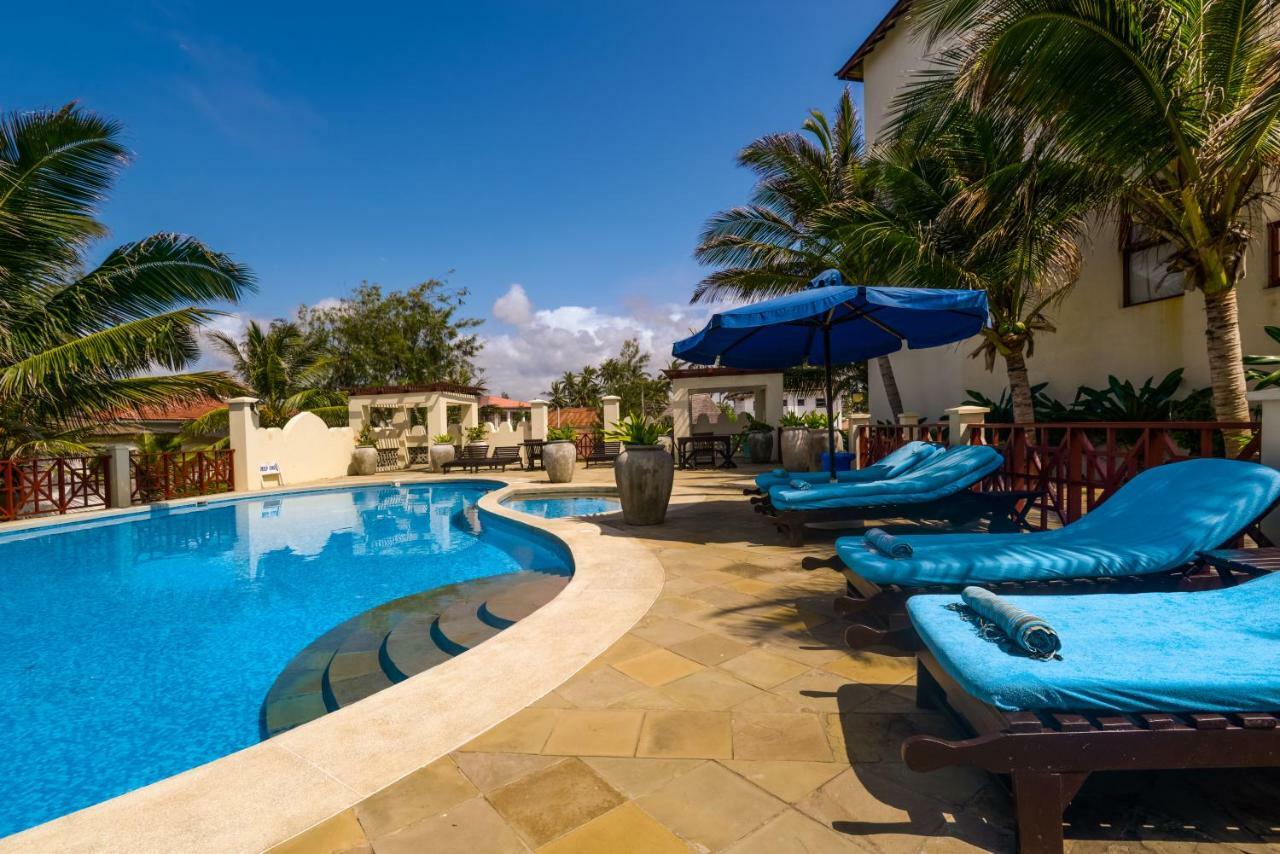 Blue Bay Cove Apartment Watamu Exterior photo