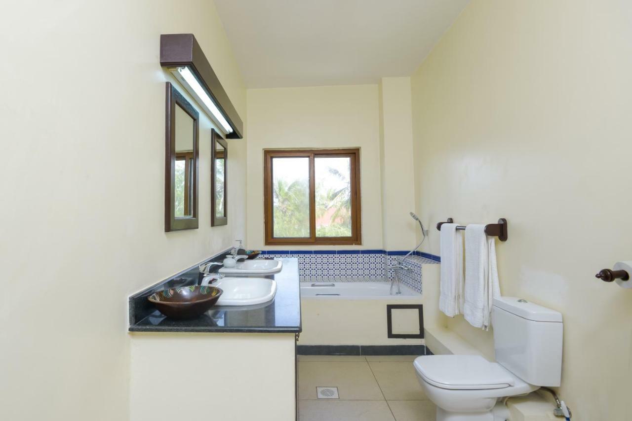 Blue Bay Cove Apartment Watamu Exterior photo